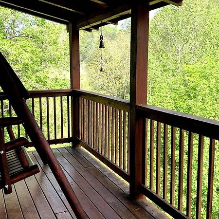 Smoky Mtn Hideaway - Cabin W/ Hot Tub & Pool Table Villa Sevierville Esterno foto