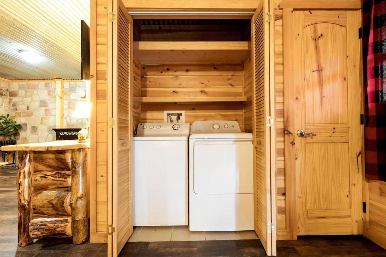 Smoky Mtn Hideaway - Cabin W/ Hot Tub & Pool Table Villa Sevierville Esterno foto